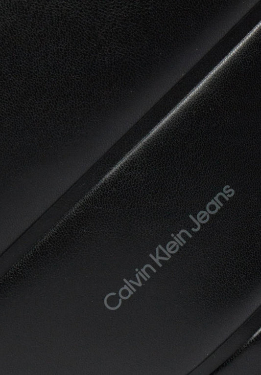 Calvin Klein Jeans Black Polyethylene Handbag