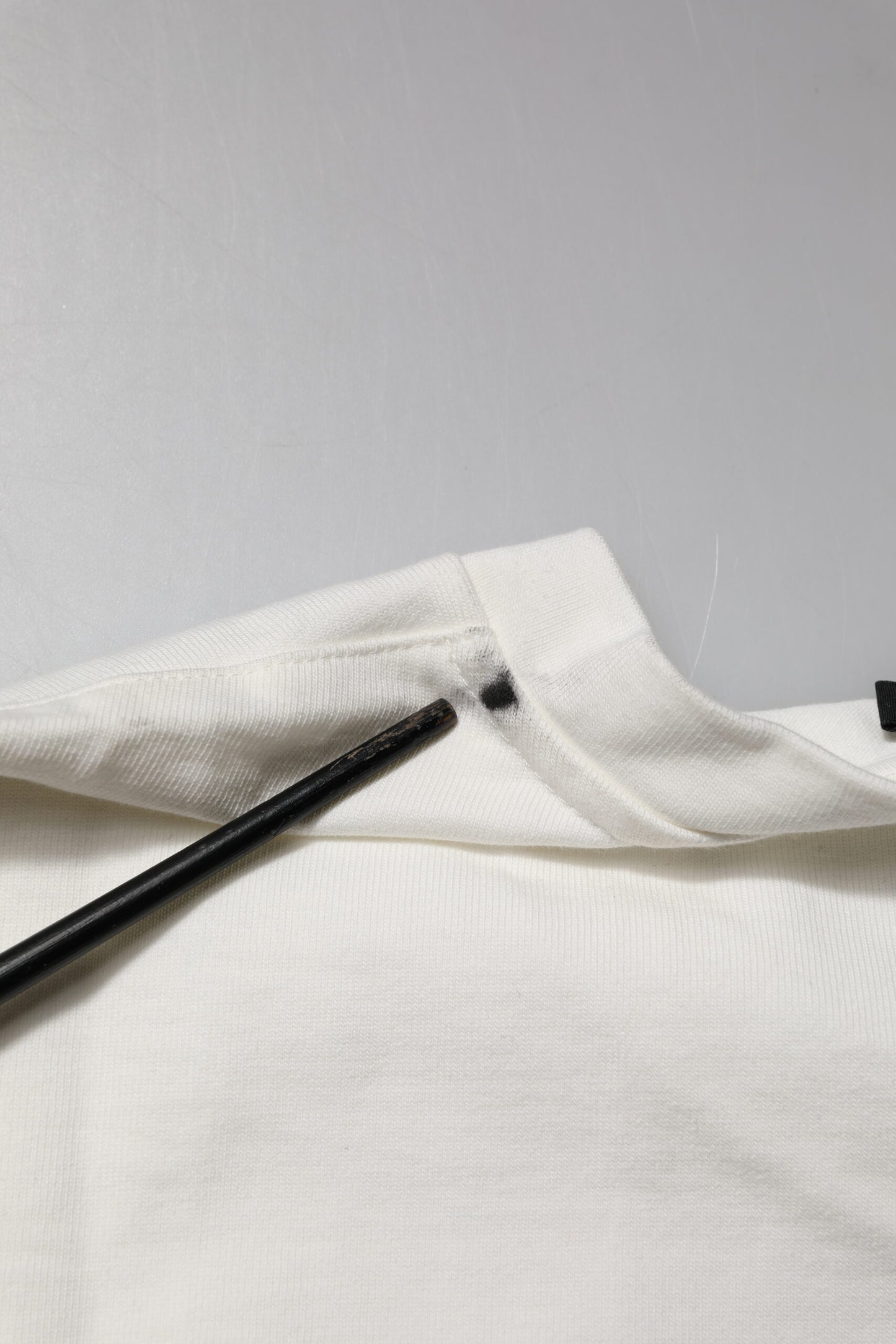 Dolce & Gabbana White Cotton DG Logo Print Round Neck T-shirt