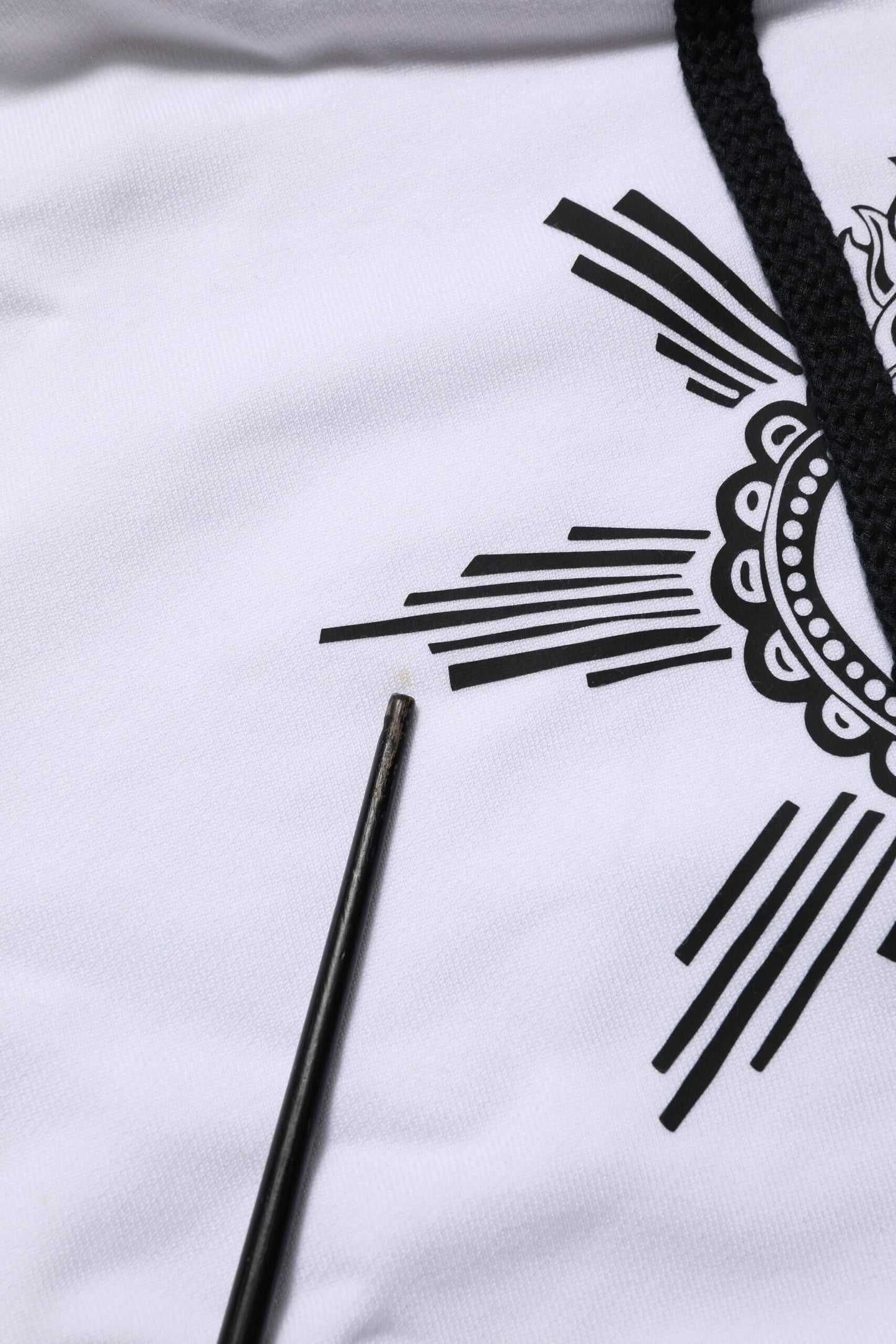 Dolce & Gabbana White Sacred Heart Hooded Sweatshirt Sweater