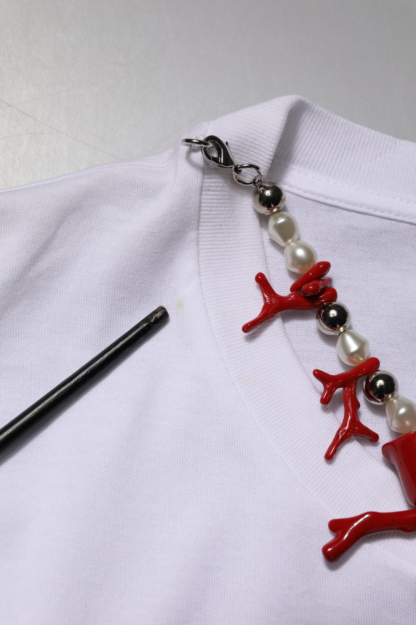 Dolce & Gabbana White Embellished Cotton Crew Neck T-shirt