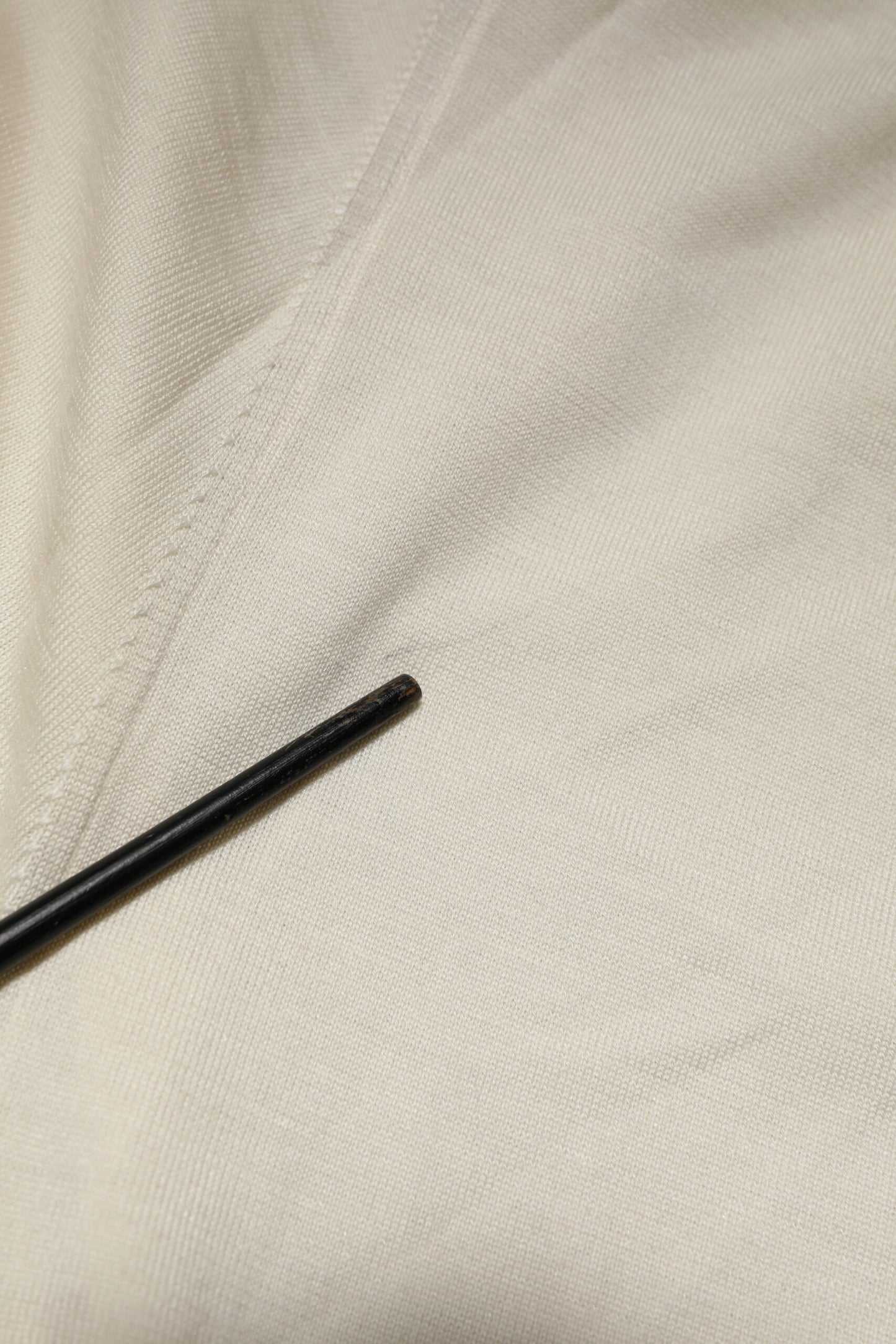 Dolce & Gabbana Ivory Virgin Wool Men V-Neck Knit Sweater