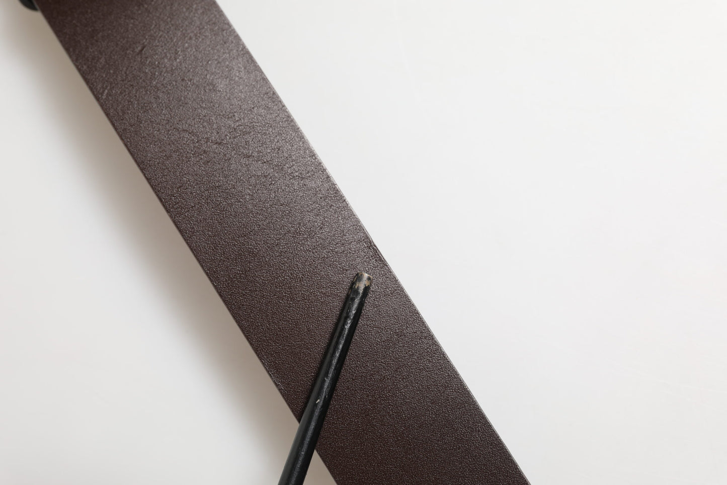 Dolce & Gabbana Brown Leather Baroque DG Gold Buckle Men Belt